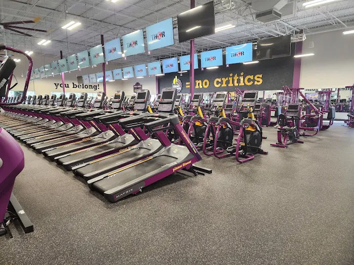 Planet Fitness Picture 7