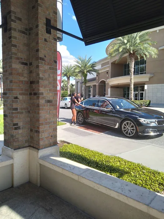 LA Fitness Picture 8