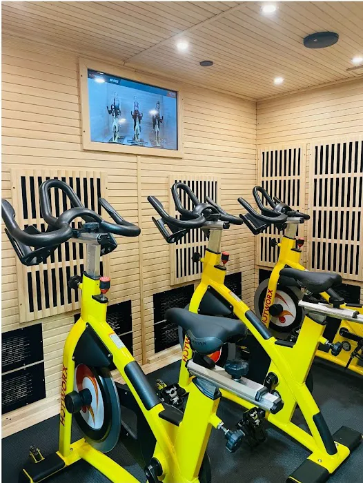 HOTWORX - Winter Garden, FL Picture 4