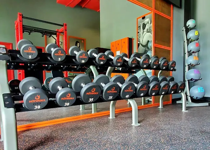 HOTWORX - Winter Garden, FL Picture 1