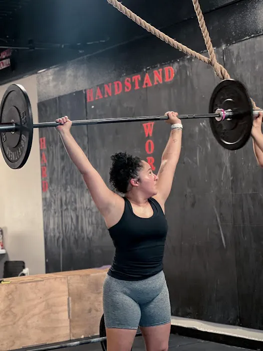 Eagle Barbell Crew Gym Picture 5