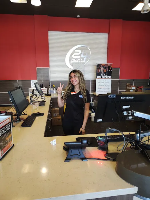 Crunch Fitness - Kirkman Picture 10