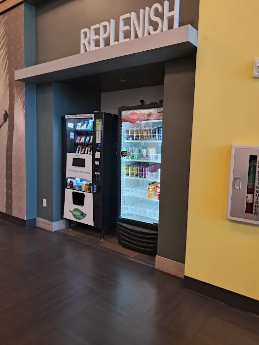 LA Fitness Picture 4