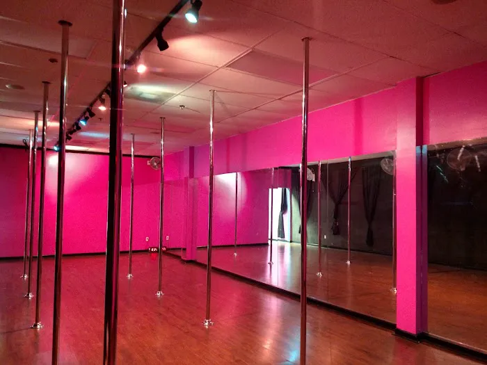 Foxy Fitness Studio & Pole Picture 4