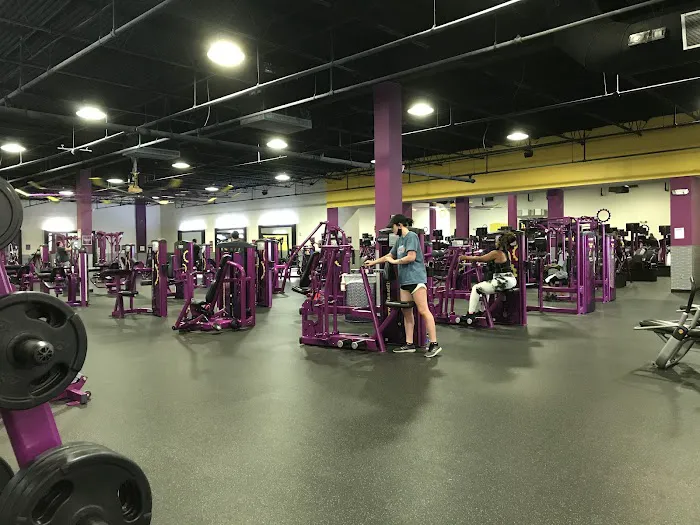 Planet Fitness Picture 3