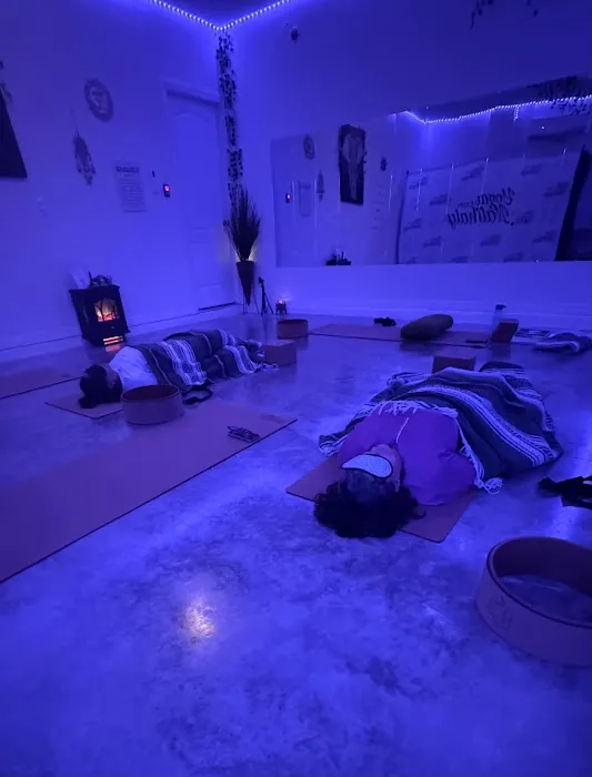 YCN Holistic Yoga & Ayurveda Home Studio by Yoga con Nathaly Picture 8