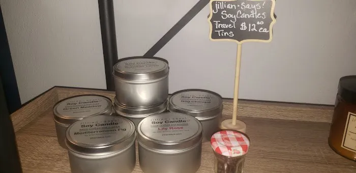 Peaceful Peacock Orlando Picture 3