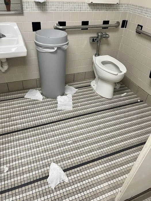 LA Fitness Picture 2