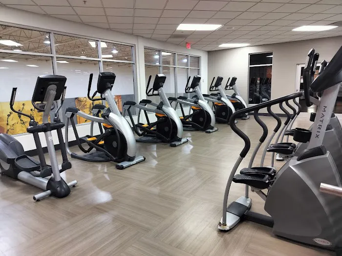 LA Fitness Picture 8