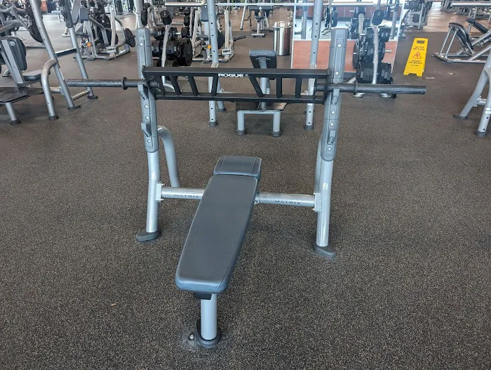 LA Fitness Picture 2