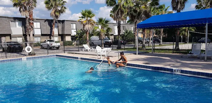 Metro at Michigan Park Condos Gym Picture 1