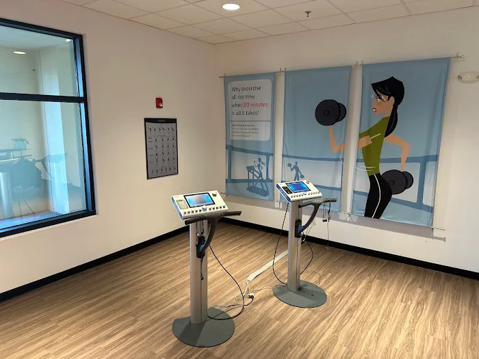 Bodystreet Winter Garden Picture 4