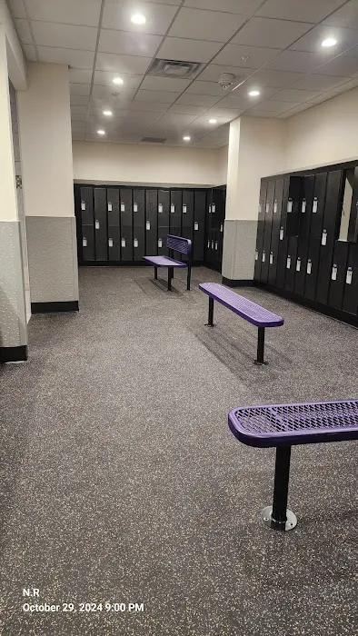 Planet Fitness Picture 10