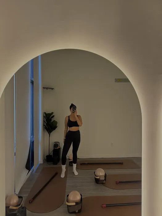 STUDIO HALO Picture 2