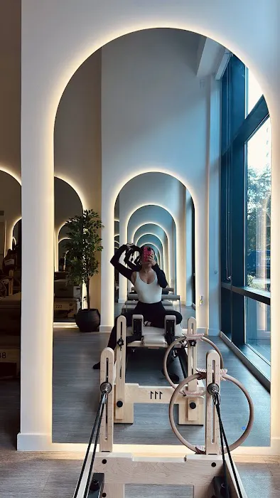 STUDIO HALO Picture 4