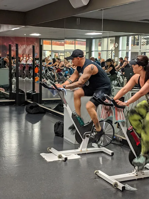 LA Fitness Picture 10