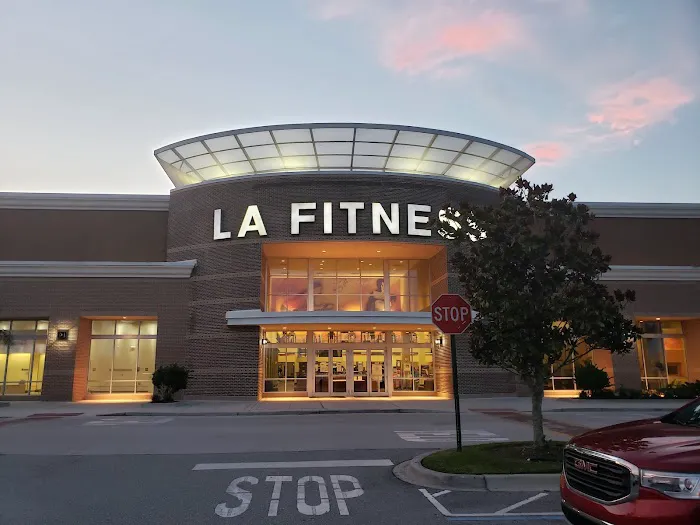 LA Fitness Picture 2
