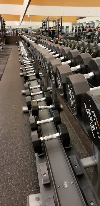 LA Fitness Picture 6