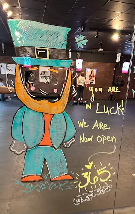 9Round Kickboxing Fitness Picture 3