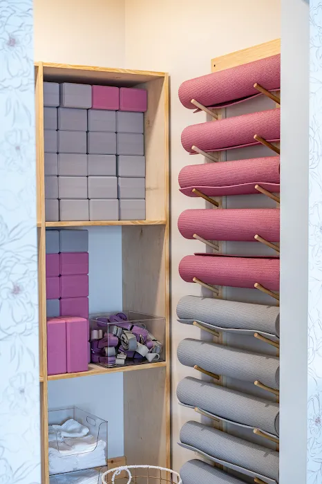 Flow Haus Yoga Picture 4