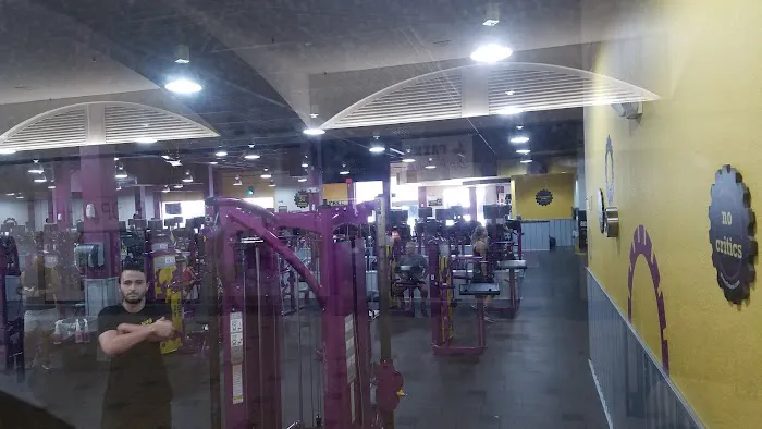 Planet Fitness Picture 4