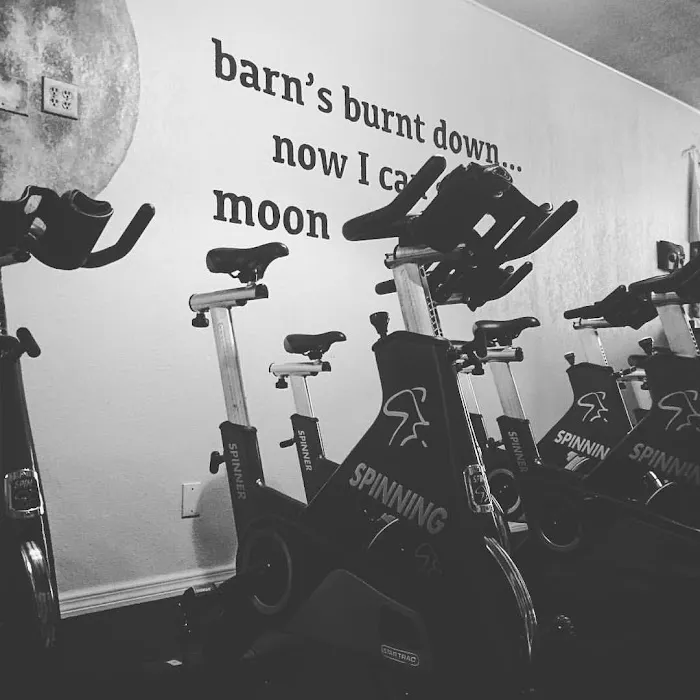 Warrior ONE Yoga & Fitness (spin, row, strength training) Picture 10