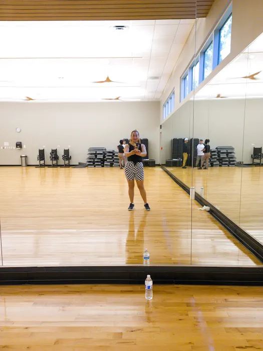 LA Fitness Picture 3