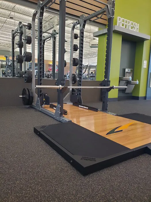 LA Fitness Picture 1