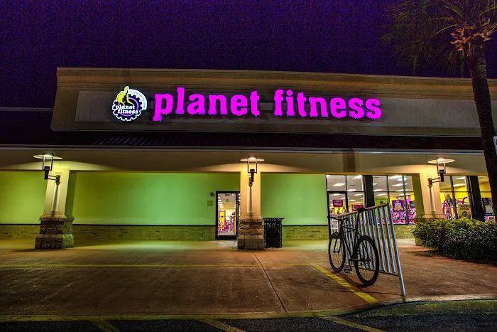 Planet Fitness Picture 5