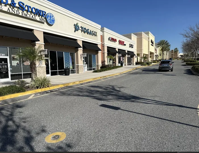 YogaSix Clermont Picture 10