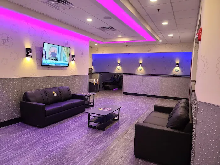 Planet Fitness Picture 9