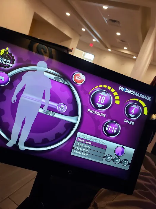 Planet Fitness Picture 7