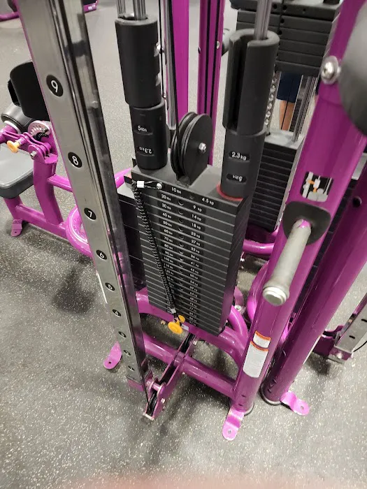 Planet Fitness Picture 6
