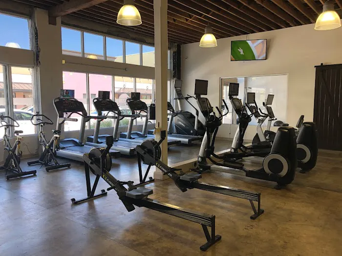 Laws of Fitness Downtown Picture 10