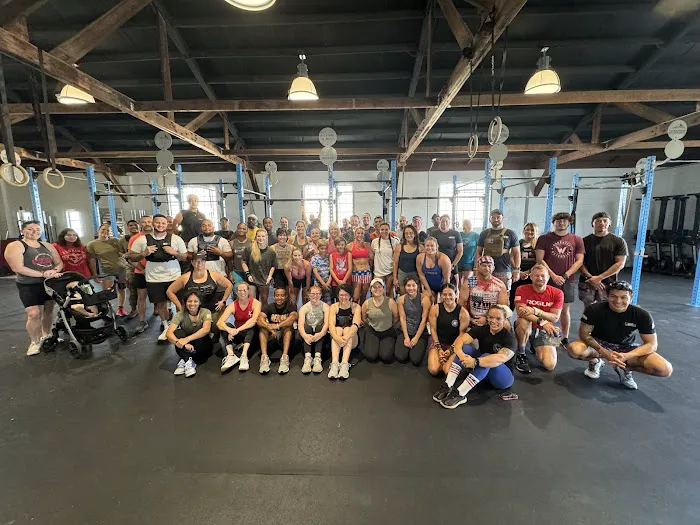 CrossFit WaterSide Chain of Lakes Picture 1