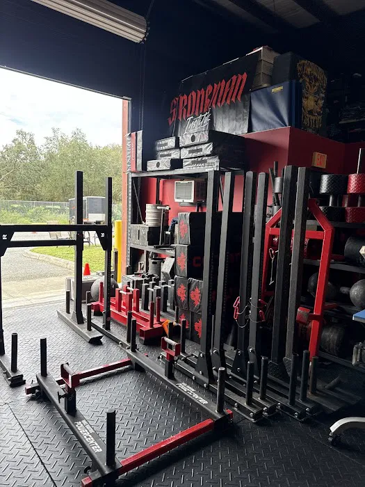 Iron House Gym Picture 6