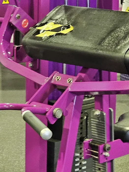 Planet Fitness Picture 7