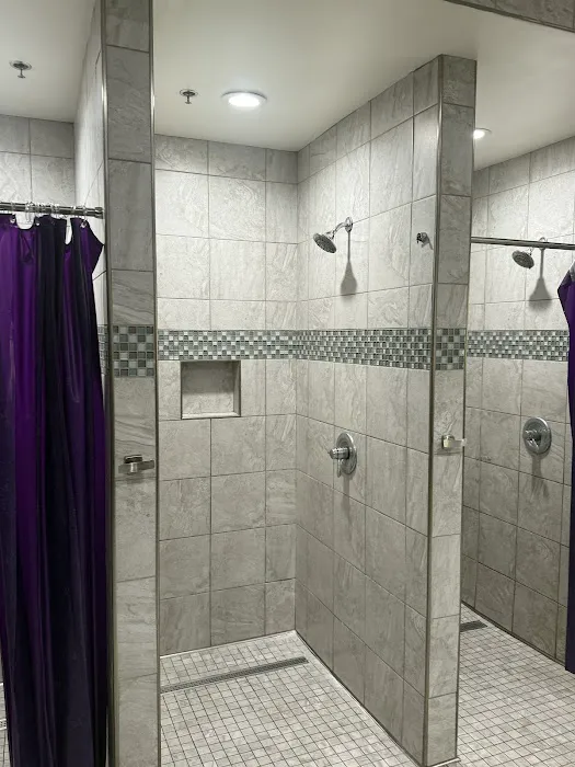 Planet Fitness Picture 1