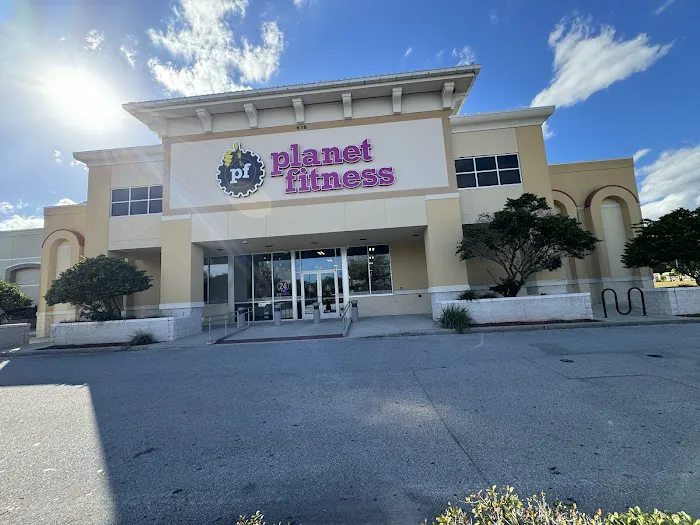 Planet Fitness Picture 2