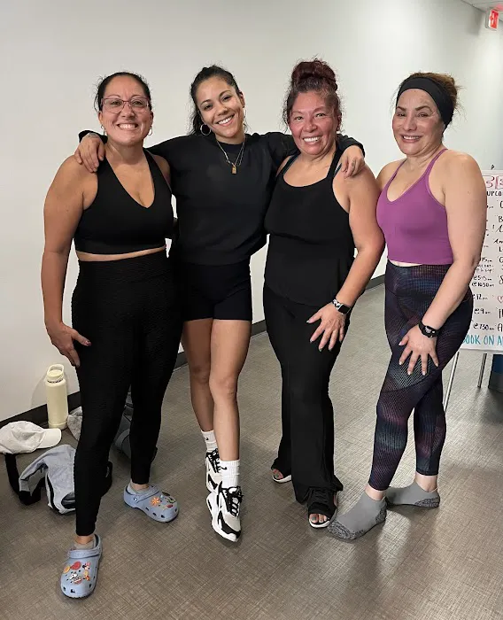 YogaSix Winter Park Picture 4