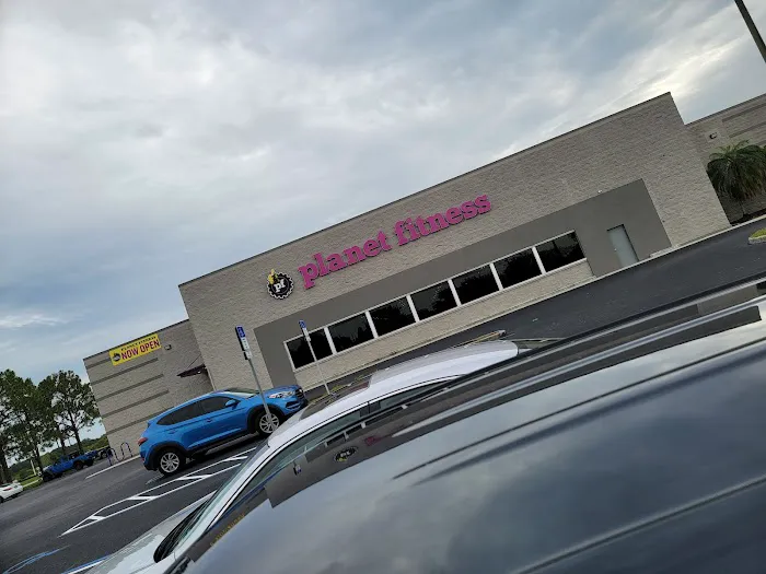 Planet Fitness Picture 5