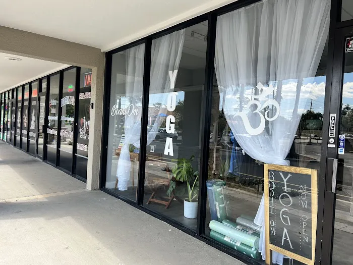 Bodhi Om Yoga Picture 10