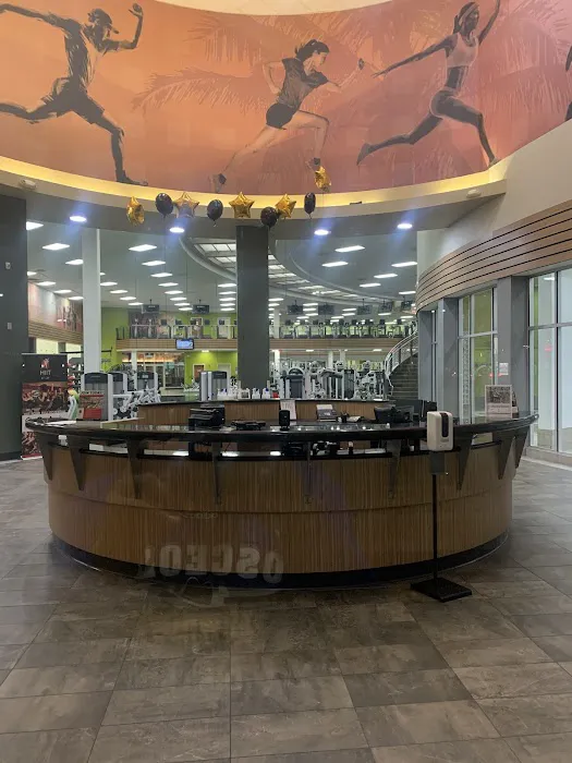 LA Fitness Picture 1