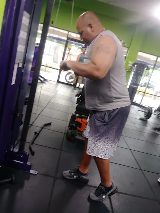 YouFit Gyms Orlando Colonial Picture 1
