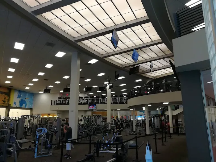 LA Fitness Picture 8