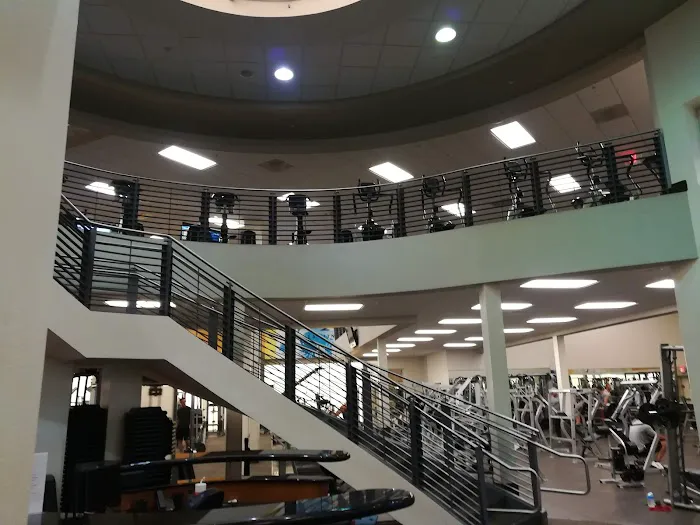 LA Fitness Picture 10