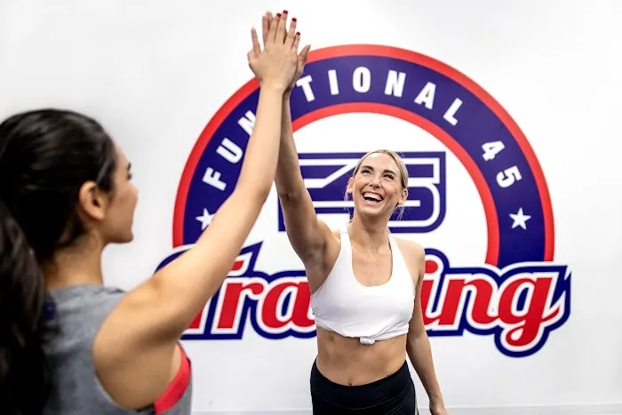 F45 Training Avalon Park Picture 2