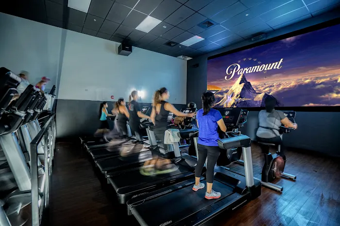 EōS Fitness Picture 3