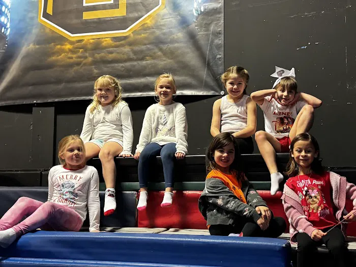 UKnight Tumble and Cheer LLC Picture 5