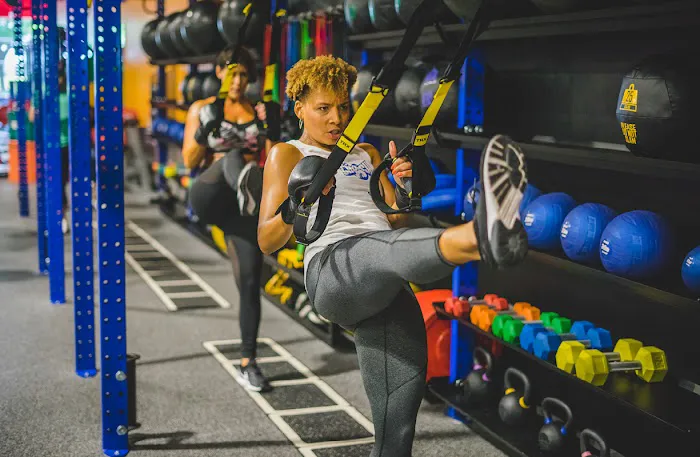 Crunch Fitness - Altamonte Springs Picture 5